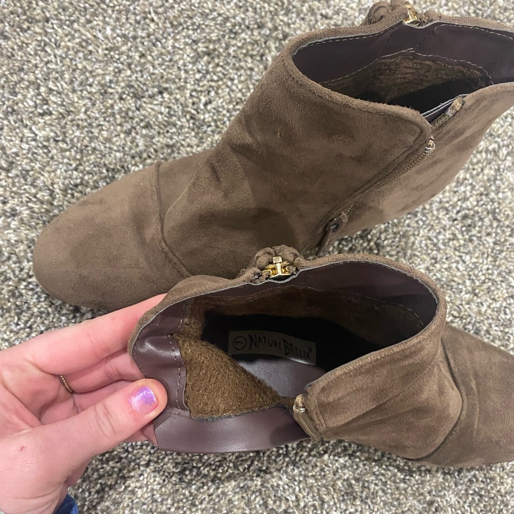 Tan booties - Picture 4 of 4